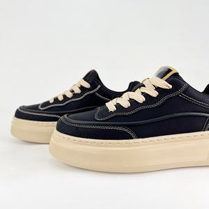 Chaussures de course décontractées de haute qualité, de marque Evergreen, design luxueux, classiques, respirantes, fermées, antidérapantes, chaussures épaisses - Product Image 3