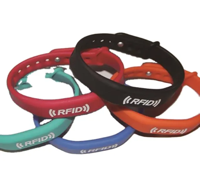 Waterproof Silicone 13.56Mhz RFID NFC 213 215 216 RFID Wrist Band Bracelet Wristband