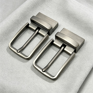 Boucle de ceinture réversible en alliage de zinc brossé sans nickel, boucle à ardillon pivotante réglable pour ceintures en cuir, décontractée et formelle - Product Image 2