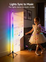 Lampe d'angle au sol LED RGB moderne DIY avec synchronisation musicale alimentée par USB, télécommande via application, lumière d'ambiance changeante sur pied