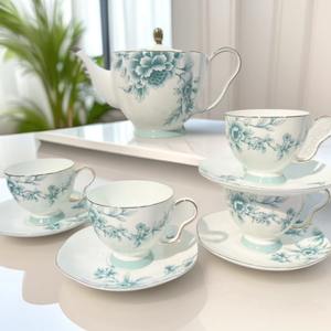 Service à café en porcelaine fine bleu et blanc, motif Danse du Phénix, pour le thé de l'après-midi, avec tasses à café à la française, aux couleurs éclatantes - Product Image 1