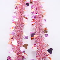 Nouvelle guirlande décorative transfrontalière en acier inoxydable coloré à motif cœur pour la Saint-Valentin, idéale pour créer une ambiance de confession