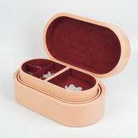 Boîte de rangement à bijoux en bois de luxe, design ovale laqué piano, artisanale, plusieurs plateaux, coffre à bijoux pour un rangement précieux
