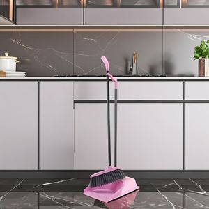 Ensemble de nettoyage domestique moderne Sunshine Direct Manufacture, pelle à poussière économique à long manche et balai en PET pour un nettoyage facile - Product Image 6