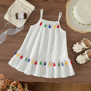 Vestito Estivo da Bambina Stile Principessa, Tinta Unita, Traspirante, Delicato, con Nappe e Gonna a Trapezio, con Bretelle - Product Image 1