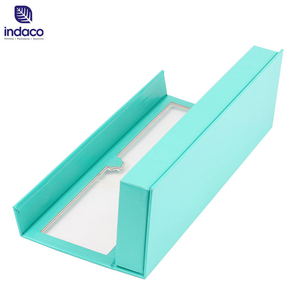 Boîte d'emballage personnalisée en bleu avec fenêtres en PVC, boîte cadeau, boîte en papier aimantée, boîte holographique - Product Image 5