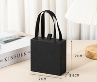Boîte d'emballage avec impression de logo personnalisée, écologique et adaptée à la vente en gros de produits de marque
