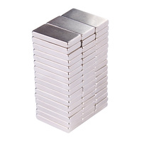 सुपर मजबूत चुंबकीय Neodymium बड़े वर्ग पतली फ्लैट शक्तिशाली स्थायी चुंबक जनरेटर के लिए शीट N52