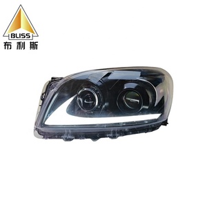 Accessoires de modification automobile : Phares avant à <span class=keywords><strong>LED</strong></span> FQD168 et feux antibrouillard pour Toyota <span class=keywords><strong>RAV4</strong></span> 2009-2012 - Product Image 1