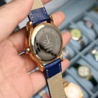 Montre à quartz pour femme, élégante, avec zircon flottant, Luxus Uhr, affichage lumineux, résistante à l'eau 3ATM, bracelet en cuir pour femme