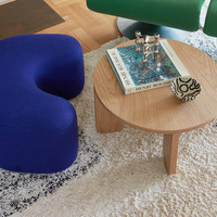 Table basse en bois massif pour baie vitrée de salon de style nordique, idéale pour petit appartement, mobilier de maison moderne à coins arrondis