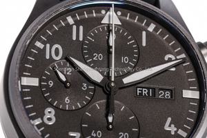 Nuevo Modelo de Reloj Mecánico para Hombre con Esfera Negra y Cristal de Zafiro - Product Image 4