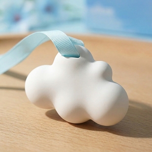 Aromaterapia: Lindo colgante de yeso con forma de nube para incienso, fragancia duradera para el hogar, armario, dormitorio, regalo, recuerdo. - Product Image 2