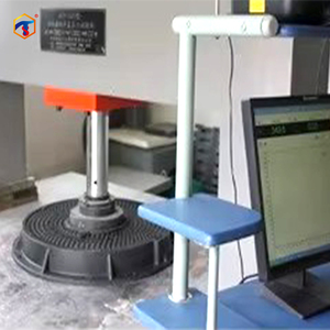 Tapas de alcantarilla moldeadas de FRP C250 D400 de alta resistencia, tapas de alcantarilla de FRP para construcción municipal - Product Image 6