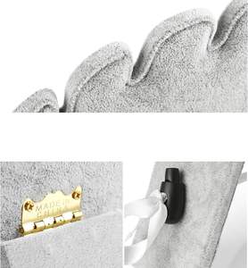 Présentoir de Luxe pour Bijoux en Gros : Organisateur de Colliers, Boucles d'Oreilles et Bagues - Product Image 4