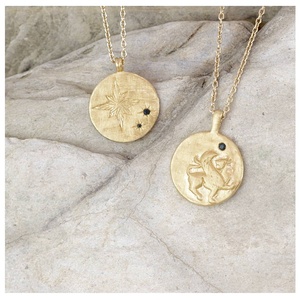 Vendita caldo dell'<span class=keywords><strong>argento</strong></span> sterlina 925 di modo placcato oro <span class=keywords><strong>leone</strong></span> alato zaffiro <span class=keywords><strong>argento</strong></span> della <span class=keywords><strong>collana</strong></span> della moneta - Product Image 4