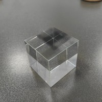 Cube en cristal gravé au laser 3D haute précision YHS Clear, personnalisé pour cadeau et souvenir