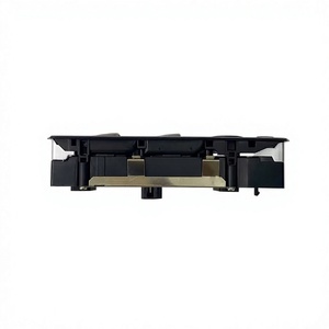 สวิตช์กระจกไฟฟ้า 12V สำหรับ Mercedes-Benz W204 W246 รุ่น 1669054400 - Product Image 4
