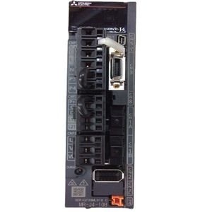 Controlador de Servomotor Mitsubishi Electric Mr-J4-700A Trifásico 200-240V 50/60Hz para Servomotores - Product Image 5