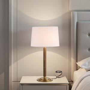 Hiện Đại Đơn Giản Điện Thiết Kế Phòng Ngủ Khách Sạn Đầu Giường Bàn Có Dây Ánh Sáng Trắng Clothshade Trang Trí Nội Thất Vàng Sắt LED Bảng Đèn - Product Image 1