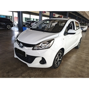 Guazi Usado 2021 CHANGAN Benni E-Star Sedán Eléctrico Automático FWD de 5 Asientos LHD 32.2kWh 301km de Autonomía Fabricado en Abril de 2021. - Product Image 1