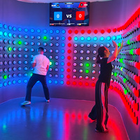 Jeu de lumière à bouton-poussoir engageant pour panneau de pixels RVB pour enfants avec capteur LED et activités murales interactives