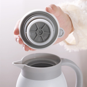 Nouvelle bouilloire moderne en acier inoxydable thermos bouteille d'eau chaude portable pour l'extérieur avec fonction anti-brûlure - Product Image 6