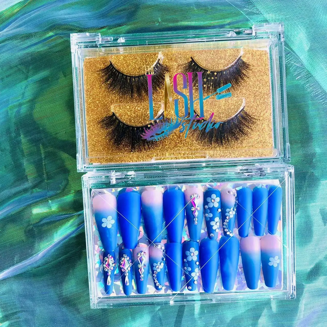 faux mink strip eyelashes vendor with press on diamond glitter nails set packaging boxes false eyelashes with custom logo