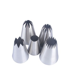 หัวบีบครีมขนาดเล็ก<span class=keywords><strong>แบบ</strong></span>มืออาชีพ เบอร์ <span class=keywords><strong>3</strong></span> สำหรับการตกแต่งแบบละเอียดและการตกแต่งเค้กอย่างสร้างสรรค์ พร้อมชุดหัวบีบไอซิ่ง - Product Image 1