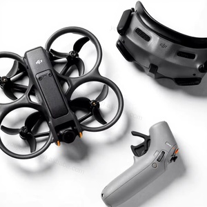 <span class=keywords><strong>DJI</strong></span> <span class=keywords><strong>Avata</strong></span> 2 <span class=keywords><strong>Fly</strong></span> More <span class=keywords><strong>Combo</strong></span> (Batería Simple) Quadcopter Nuevo con Goggles 3 y Batería de Vuelo Inteligente <span class=keywords><strong>Avata</strong></span> 2 - Product Image 1