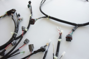 Professionele OEM auto-bedradingssysteem achteruitkijkspiegel aangewezen connectoren voor automobieltoepassing - Product Image 5