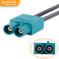 Konektor FAKRA dual hole male cocok untuk industri otomotif, transmisi data kecepatan tinggi, kabel Lvds kendaraan, dapat disesuaikan.