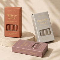 Boîte en carton recyclé écologique pour faux ongles, boîte rigide estampillée or, biodégradable, avec doublure en éponge haut de gamme