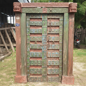 Panneaux de porte en bois massif sculptés à la main, style Mid-Century Modern, pour salle à manger, villa de luxe, hôtel, maison, salon, chambre, cuisine - Product Image 1