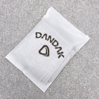 Personnalisez votre propre logo pochettes recyclées vêtements givrés fermeture éclair d'expédition fermeture éclair sac d'emballage de vêtements sacs en plastique fermeture éclair poly