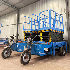 Elektrisch hydraulische driewielige schaarhoogwerker, op een voertuig gemonteerd, voor onderhoudswerken - Product Image 2