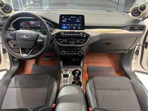 <span class=keywords><strong>2020</strong></span> <span class=keywords><strong>Ford</strong></span> <span class=keywords><strong>Focus</strong></span> <span class=keywords><strong>Active</strong></span> EcoBoost 180 Automatic Powerhouse voiture d'occasion - Product Image 5