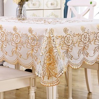 Nappe rectangulaire imperméable de style européen en PVC avec bordure en dentelle florale dorée