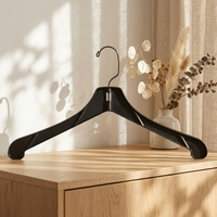 Cintres personnalisés pour vêtements, cintres en PS antidérapants sans couture, cintres noirs pour magasins de vêtements, cintres sans traces pour manteaux, vestes, costumes, chemises