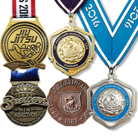 Médailles et trophées sportifs 3D en verre et cristal, design personnalisé, couleur gravée sur mesure pour les événements de Taekwondo