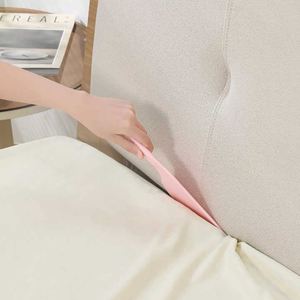 Custom Logo Portable Convenient Bed <b>Sheet</b> Tucker Tool Tucking Paddle Reusable <b>Plastic</b> <b>Sheet</b> Change Helper Bed Skirt Replacement - Product Image 4