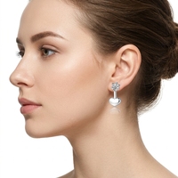 Trendige Romantische S925 Sterling Silber Zarte Schmuckstücke Vergoldete Silber Herz-Ohrstecker Micro Pave CZ Herz-Ohrhänger