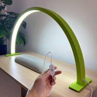 Outils de manucure européens modernes lampe de bureau lampe à ongles LED lampe de table de manucure de salon lumière à ongles demi-lune pour ongles