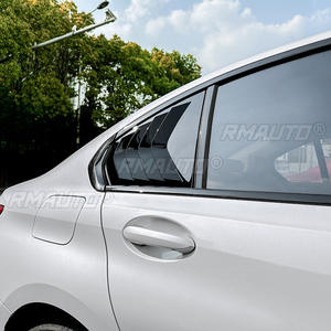 Cubierta de Persiana para Ventana Trasera de Coche en Negro Brillante, Rejilla de Ventilación Lateral para BMW Serie 3 G20 320i 325i 330i 2019+ - Product Image 4