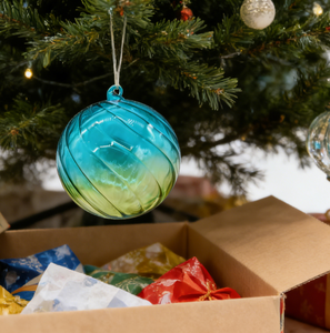 Adorno Navideño de Cristal Azul Verde Degradado, Bola con Patrón de Remolino, Decoración para Árbol, Ecológico, Hecho a Mano, Color Personalizado, OEM, BSCI - Product Image 5
