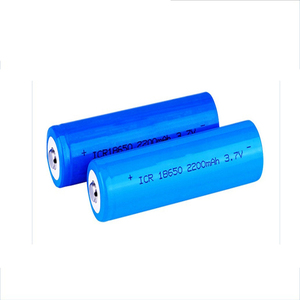 2026 mới nóng bán 3.7V 18650 LiFePO4 pin 2600mAh 2200mAh 2000mAh 1800mAh Li <span class=keywords><strong>ion</strong></span> có thể sạc lại pin <span class=keywords><strong>Lithium</strong></span> <span class=keywords><strong>Ion</strong></span> pin - Product Image 1