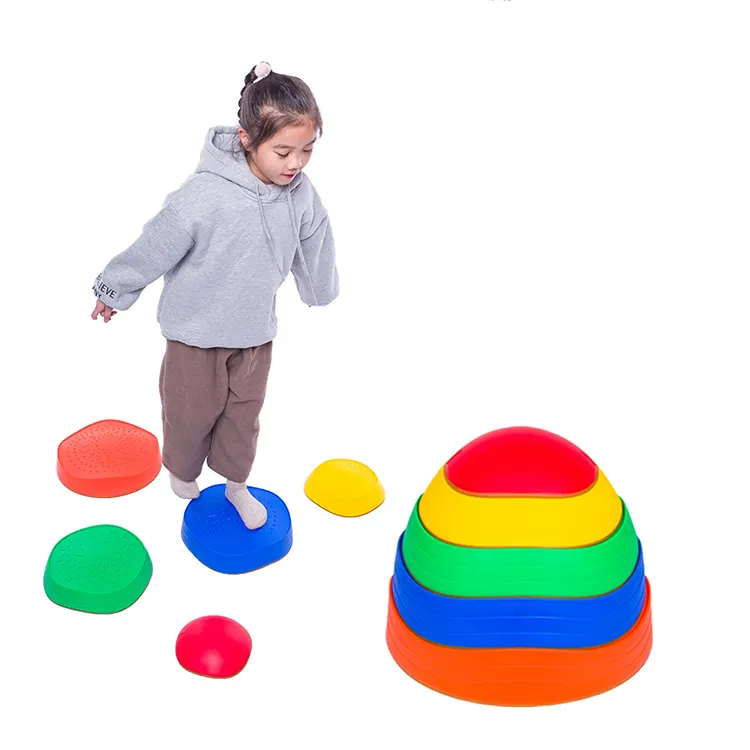 Giochi per bambini pietre miliari del fiume attrezzature per asili nido che attraversano sensoriali giocattoli sensoriali di pietra del fiume
