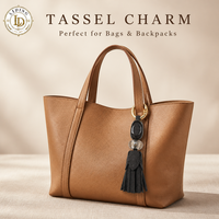 Pendentif à franges en daim multi-usages 85 mm pour chaussures, sacs, sacs à dos, porte-clés, style bohème