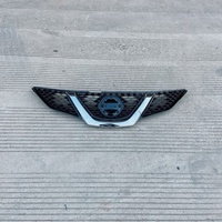 Kits de carrosserie Grille de voiture pour nissan Qashqai rogue Sport 2015 2016 Real Usa Grille