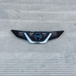 Kits de carrosserie Grille de voiture pour <span class=keywords><strong>nissan</strong></span> <span class=keywords><strong>Qashqai</strong></span> rogue Sport 2015 2016 Real Usa Grille - Product Image 6